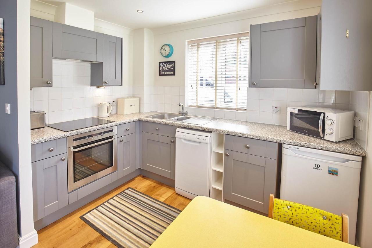 Host & Stay - Whitehall 1 Apartment วิทบี ภายนอก รูปภาพ